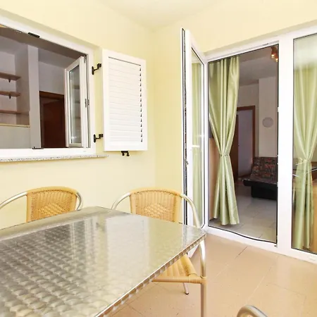Limun Zarok Gostinjska kuća 3*