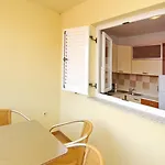 Limun Zarok 4* Baska (Krk)