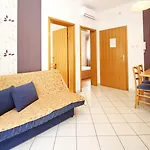 Limun Zarok 4* Baska (Krk)