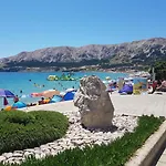 Limun Zarok Gostinjska kuća Baska (Krk)